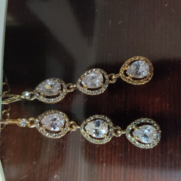 Wedding earrings Gold Crystal - Picture 3 of 4